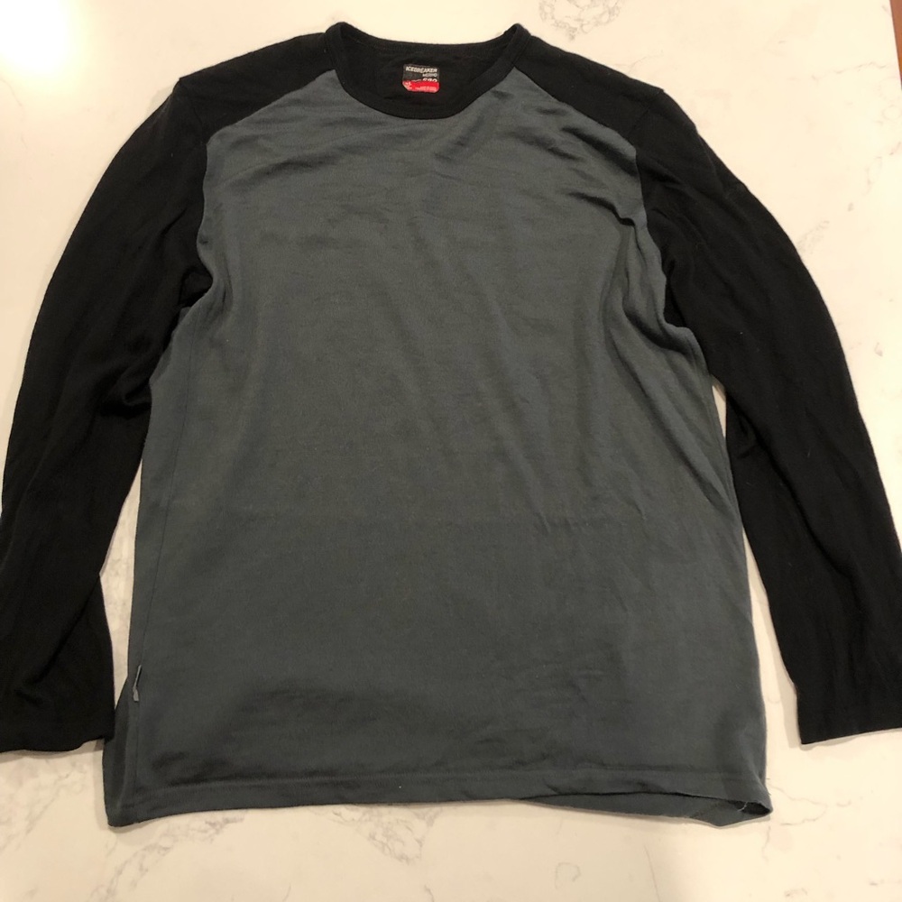 Icebreaker merino wool base layer size XL